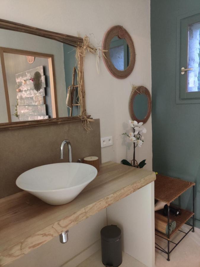 chambre d'hôtes Et Puis Voilà! Murs  Extérieur photo